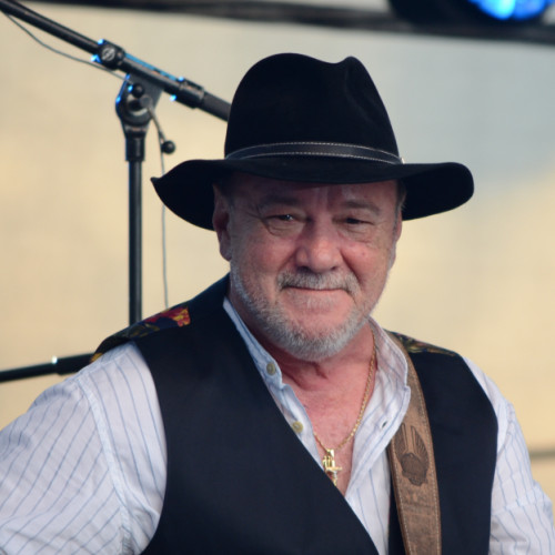 Evenimente importante petrecute de-a lungul istoriei, celebrate sau amintite, acoperă o perioadă cuprinsă între 1809 și 2004. Potrivit site-ului viata-libera.ro, în anul 1809, a încetat din viață compozitorul austriac Franz Joseph Haydn, născut în 1732. În 1819, naște Walt Whitman, renumit poet american, care avea să devină unul dintre cei mai influenți scriitori ai literaturii americane.