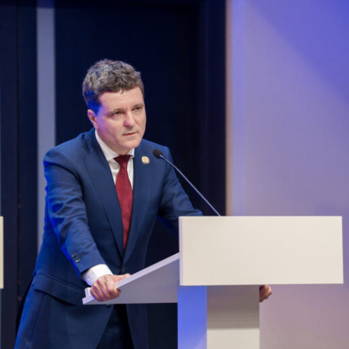 Nicușor Dan: Autoritățile trebuie să extindă rețeaua de centre pentru victimele violenței domestice