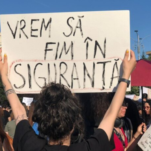 Protest în Piața Victoriei pentru protejarea femeilor, după femicidul din Cosmopolis