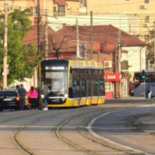 Accident rutier în Timișoara: tramvai și biciclist