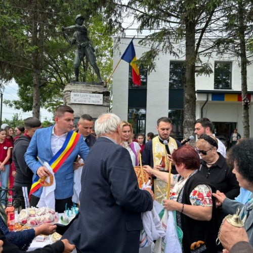 Un incident grav în Ilfov: un autovehicul s-a răsturnat pe șosea