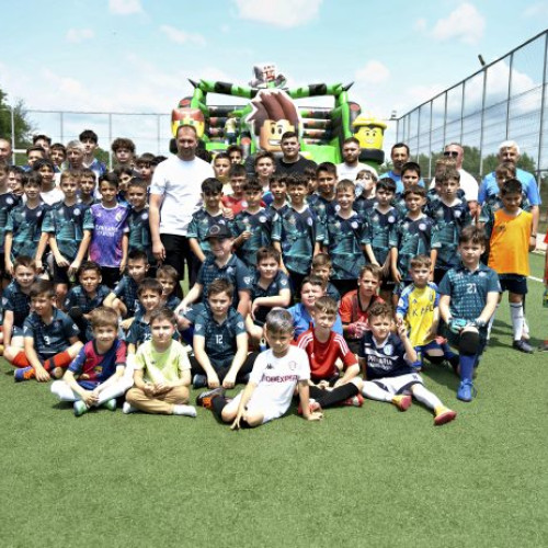 Zi plină de bucurie pentru copiii din Dragomirești-Vale la prima ediție a evenimentului special pentru ziua lor