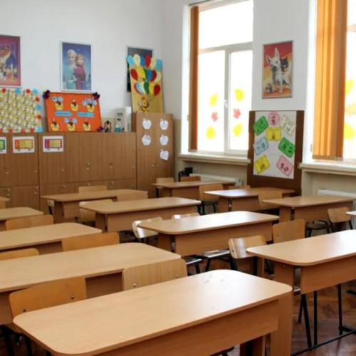 Doi ani liberi pentru elevi și profesori înainte de vacanța de vară, conform ziua deiasi.ro