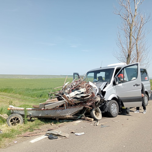 Accident rutier între Flamanzi și Prajeni, două persoane rănite