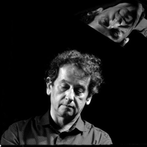 Turneul național pianul călător, ajuns la ediția aniversară, se încheie cu evenimente speciale la București, citează newsbv.ro. În luna iunie, orașul găzduiește un concert la Ateneul Român și unul în aer liber, la Grădina cu filme din Capitală. Potrivit pianistului Horia Mihail, recitalul de la București reprezintă un moment important în cei 15 ani de activitate ai proiectului.