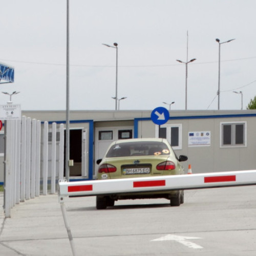 Un nou pod peste Dunăre va fi construit în sudul regiunii Odesa, conectând satul Orlivka, raionul Izmail, cu orașul românesc Isaccea, relatează Ukrainskaia Pravda. Potrivit sursei menționate, acest proiect face parte din marele coridor de transport sudic și va lega Ucraina de Uniunea Europeană prin România.