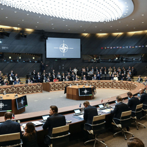 Summit NATO de la Haga: decizii prudente pentru evitarea conflictului cu SUA