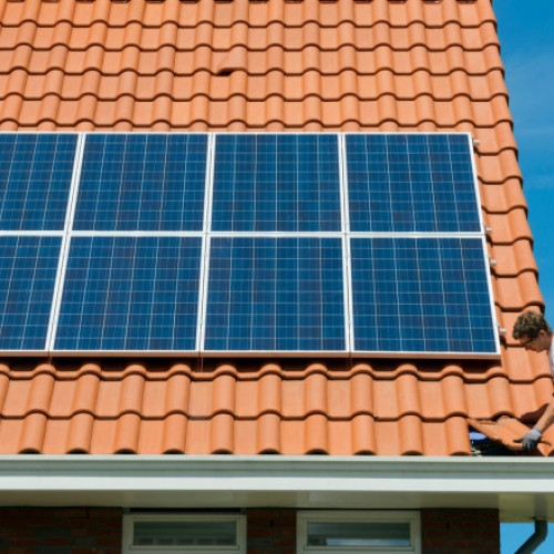 28 de proiecte pentru sprijinirea familiilor vulnerabile din România aprobate de Ministerul Investițiilor