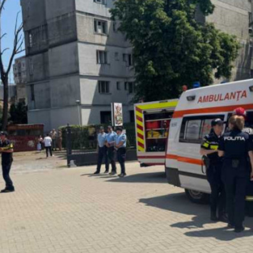 Copii răniți după ce tavanul unui loc de joacă s-a prăbușit în Botoșani