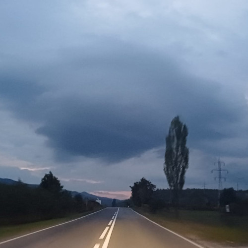 Cod galben de instabilitate atmosferică pentru județul Botoșani