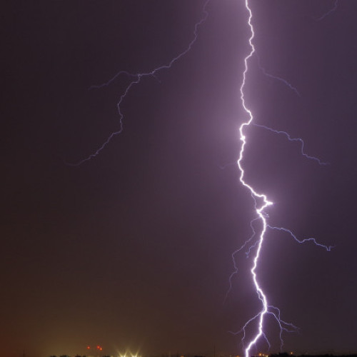 Tornadă și furtună puternică în județul Mureș: numeroase intervenții ale pompierilor