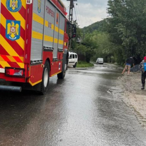 Patru localități din județul Prahova au fost sub cod roșu de vreme severă, anunță meteorologii