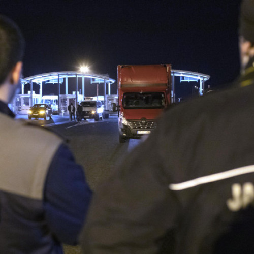 Roman condamnat la patru ani de inchisoare pentru trafic de migranti in Ungaria