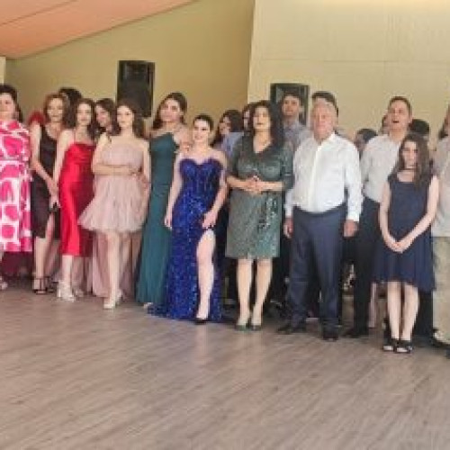 festivitate de absolvire în comuna gruiu, marcând finalul unui ciclu important pentru elevi