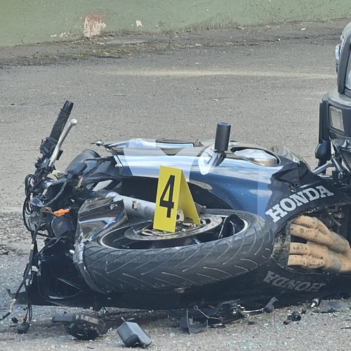 Accident rutier în Botoșani: un tânăr de 18 ani a ajuns la spital