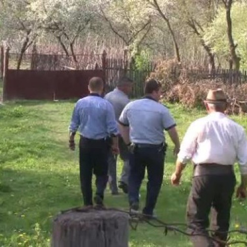 O tragedie s-a produs din nou în județul Botoșani, la sfârșitul săptămânii trecute. Un bărbat în vârstă de 63 de ani a fost găsit decedat în curtea casei sale din satul Căsula. Potrivit martorilor, acesta locuia singur.