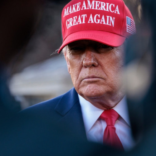 Trump adoptă un stil de lider autoritar și escaladează conflictul cu California despre imigrație