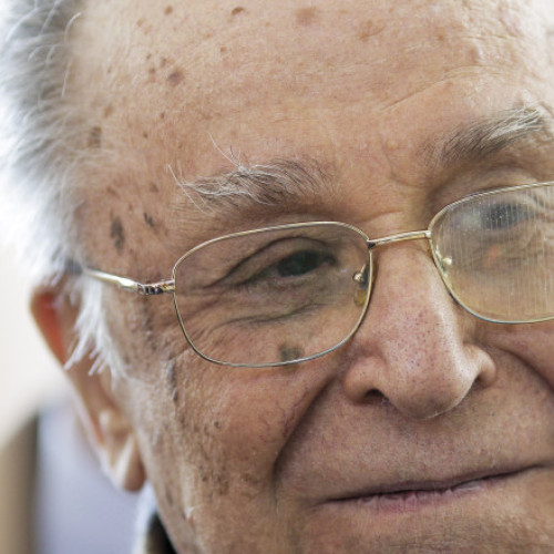 diagnostic pentru Ion Iliescu: formatiune inlocuitoare de spatiu la nivel pulmonar