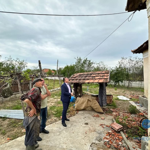 comunitatea din burila mare, sprijinită după distrugerile cauzate de grindină