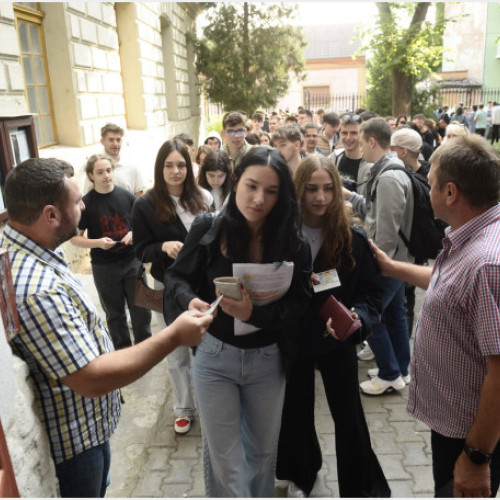 Proba a doua la bacalaureat în Bihor: peste 2.600 de elevi au susținut examenul