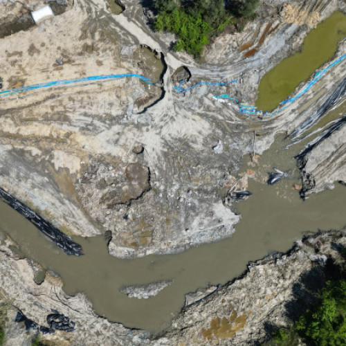 Evoluție în zona Praid: populația continuă să fie evacuată din cauza creșterii salinității