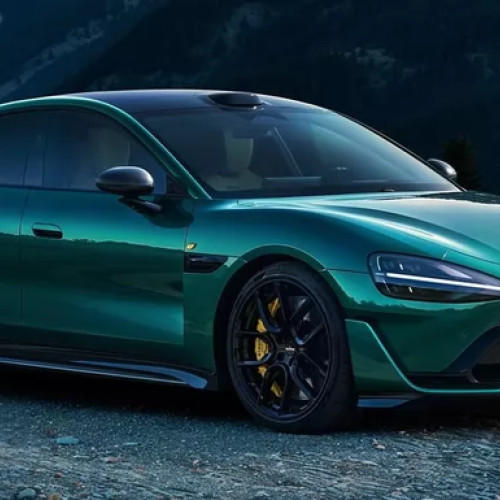 Xiaomi a stabilit un record pe Nurburgring cu noua berlină electrică SU7 Ultra