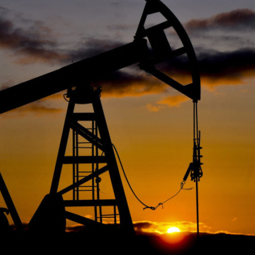 Creșterea prețurilor la petrol, peste 9% după atacurile asupra Iranului