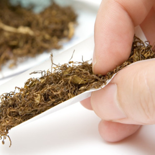 comisia europeana analizează o creștere semnificativă a taxelor pentru tutun și produse conexe