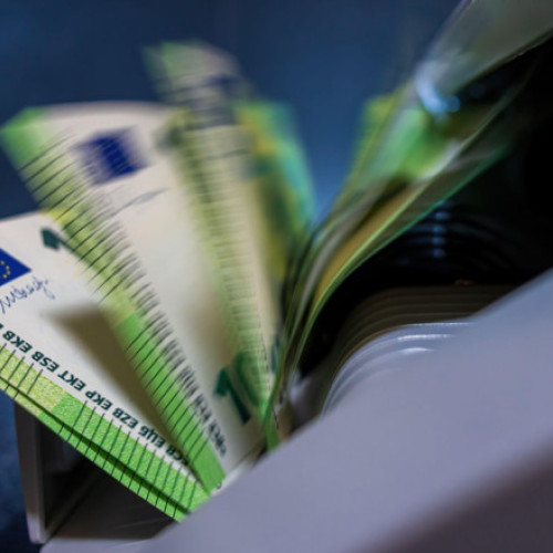 Datoria externă a României a crescut cu peste 4 miliarde de euro în primele patru luni ale anului 2025