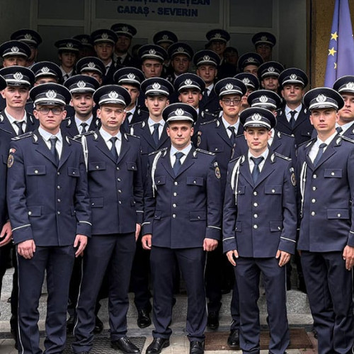 Peste 30 de agenți noi de poliție în județul Caraș-Severin