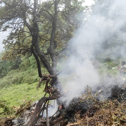 Accident tragic în India: elicopter care transporta pelerini hindusi s-a prăbușit, toți cei șapte pasageri au murit