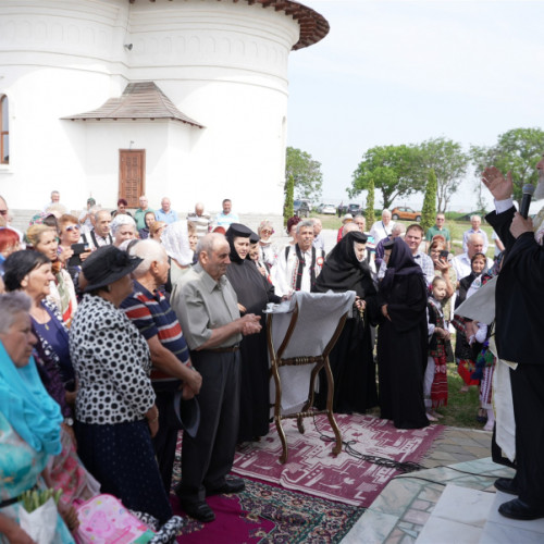 schitul Maicii Domnului de la Cudalbi, un nou loc de rugăciune în câmpia Covurluiului