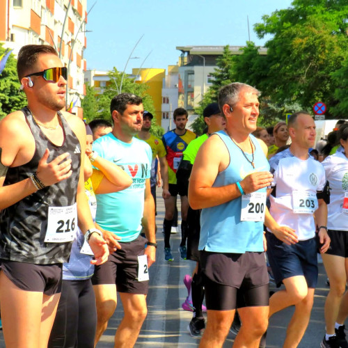 opt polițiști de penitenciare din Botoșani, participare la maratonul nordului