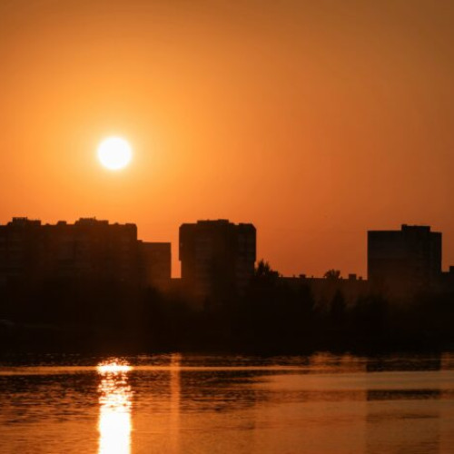 ANM a emis avertizări pentru mai multe zone din țară din cauza caniculei și instabilității atmosferice