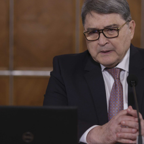 Emil Hurezeanu: niciun român evacuat din Irlanda de Nord în condițiile tensiunilor sociale