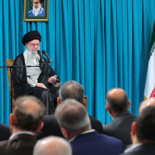 Disidenți iranieni avertizează asupra riscului unui război regional și a destabilizării regimului