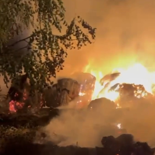 Incendiu în gospodăria din Hlipiceni, impact major asupra depozitului de furaje