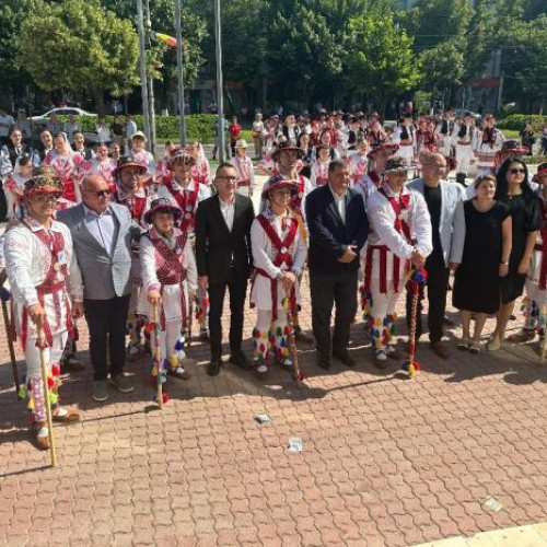 Start oficial al concursului național al copiilor „Calusul românesc” la Slatina