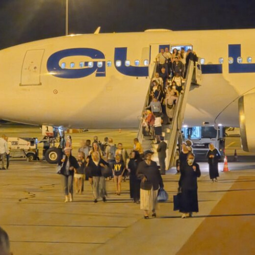 România a evacuat 121 de cetățeni din zona de conflict din Orientul Apropiat