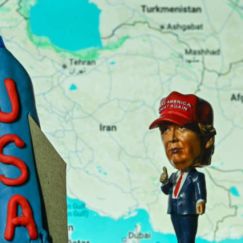 Trump se amână în decizia de a interveni militar împotriva Iranului, chiar dacă a luat o pauză în planul de a ordona un atac major