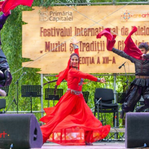 festivalul internațional de folclor „muzici și tradiții în bucurești” ajunge la a 15-a ediție
