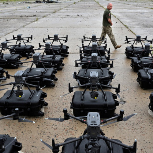 Zelenski cere aliaţilor să aloce 0,25% din PIB pentru industria de apărare a Ucrainei, care pregăteşte exporturi de tehnologie militară