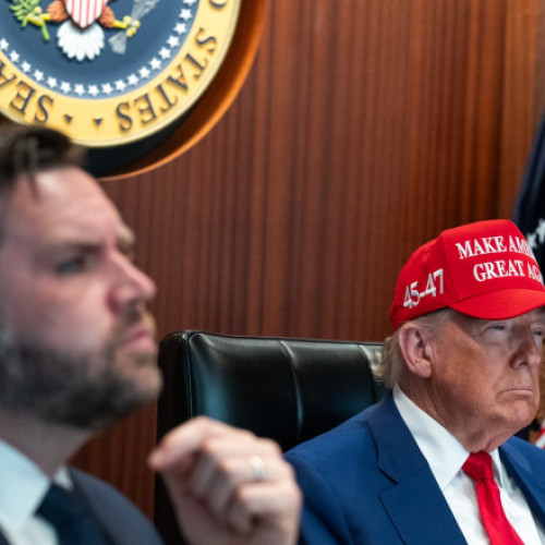 Laude, condamnări şi apeluri la diplomaţie. Reacţii internaţionale după ce Donald Trump a atacat Iranul