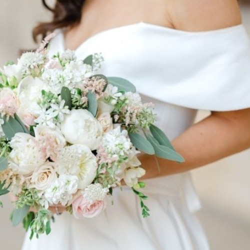 Mireasă împușcată mortal în noaprtea nunții