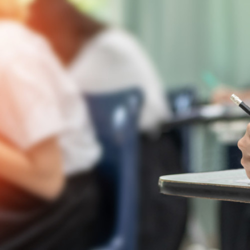 Barem de corectare la limba și literatura română. Modele de rezolvare pentru subiectele de la Evaluarea Națională 2025