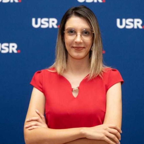 Diana Buzoianu, după ce a preluat mandatul de ministru al Mediului: Trebuie redus numărul de directori din Romsilva