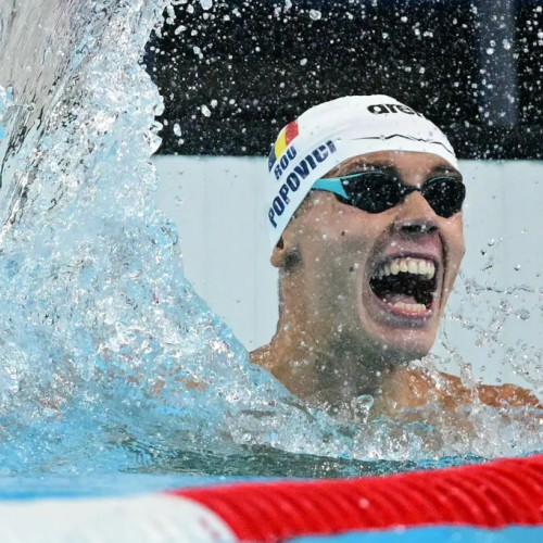 Presa franceză: David Popovici impresionează la 200 m la Europenele U23, cu o lună înaintea Campionatelor Mondiale: cea mai bună performanţă a anului