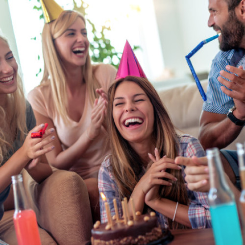 Ce nume se sărbătoresc de Sfinții Petru și Pavel. Mesaje și urări de „La mulți ani” pentru ziua onomastică