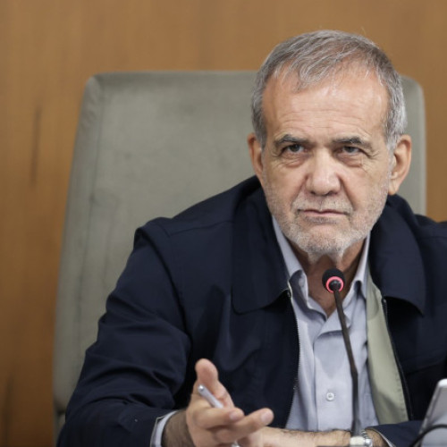 Macron a vorbit din nou la telefon cu preşedintele iranian, Masoud Pezeshkian. Ce au discutat cei doi