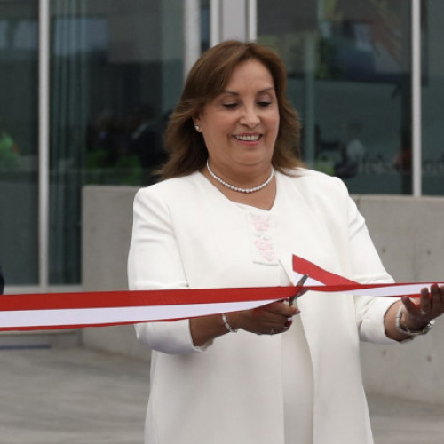 Țara în care un președinte cu o popularitate de 2% își dublează salariul, cu un an înainte de încheierea mandatului